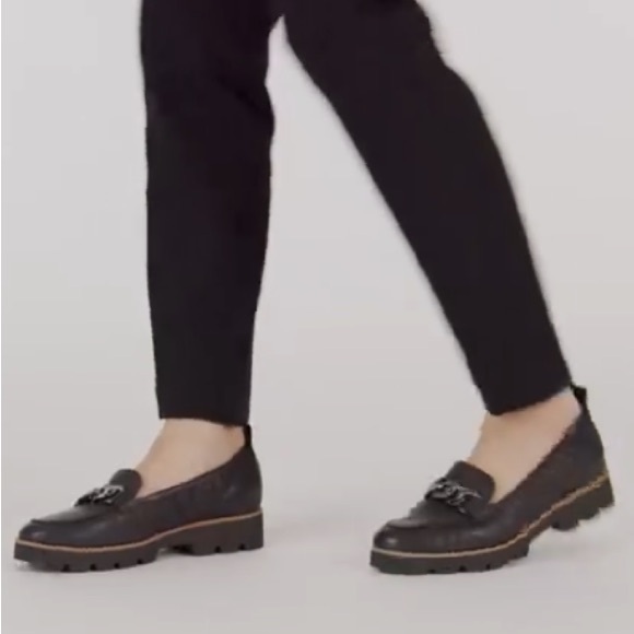 Vionic Black Leather Chain-Trim Loafers - Picture 2 of 16